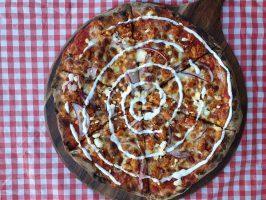 tandoori - Farmer Brown_s Pizza